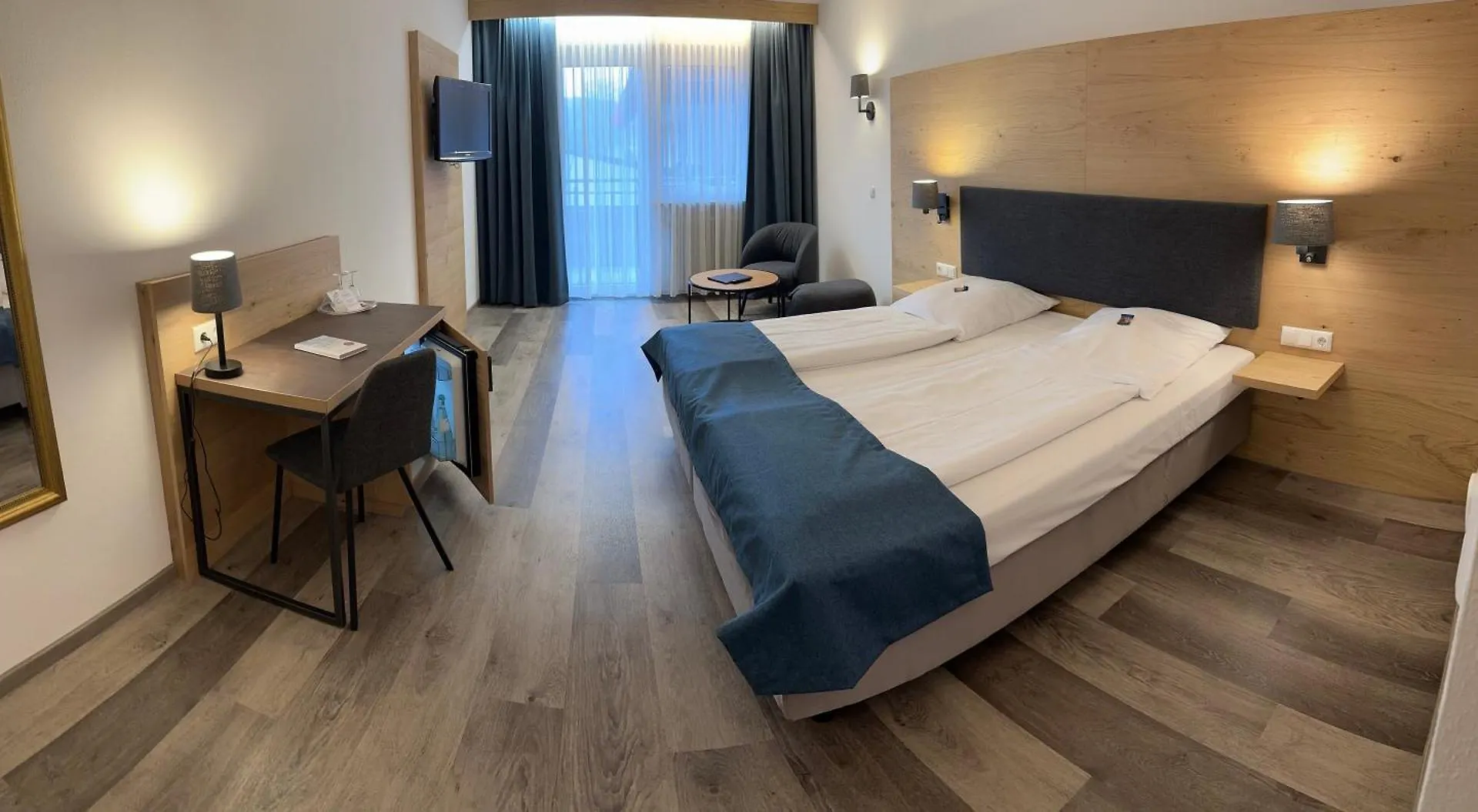 Hotel Raeucherhansl Loiching 3*,